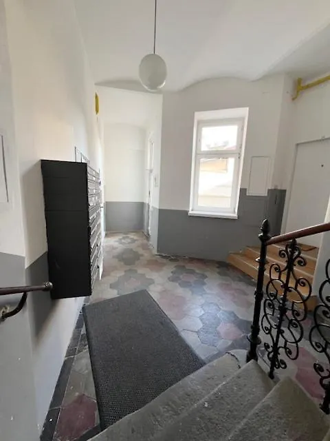 City&More! Feines Apartment Beim Kalvarienberg! Vienna