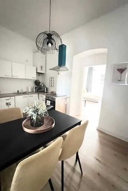 City&More! Feines Apartment Beim Kalvarienberg! Vienna